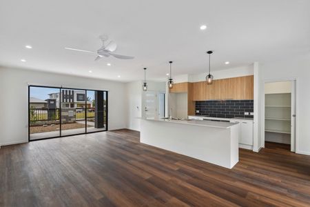 QLD, 11 Balance Pl, 4575, Birtinya - Photo 2