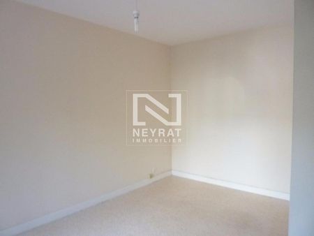 Location Appartement 2 pièces 50m² AUTUN 71400 - Photo 4