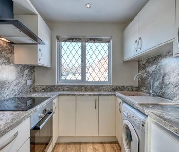 1 bedroom end of terrace house to rent - Photo 3