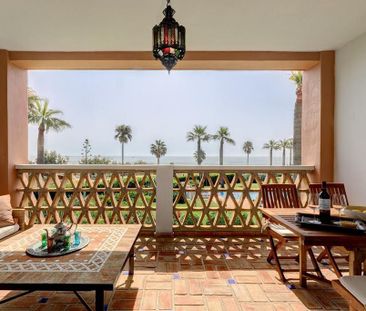 2 bedroom luxury Flat for rent in Casares, Andalusia - Photo 4