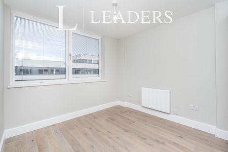 1 bedroom apartment to rent Compass Point, 450 Romsey Road, Southampton, SO16 - Photo 2