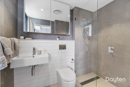 “North Facing Modern 2 Bedroom Apartment With 2 Car Spaces” - Photo 2