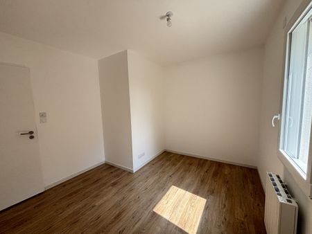 Location Maison 4 pièces 78m² L ILE D OLONNE 85340 - Photo 5