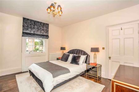 5 bedroom detached house to rent - Photo 4