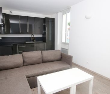 Location Appartement 1 pièce 30m² ST RAPHAEL 83700 - Photo 4