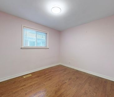 For Lease - 96 Scarden Avenue Unit# Main, Toronto, Ontario - Photo 1