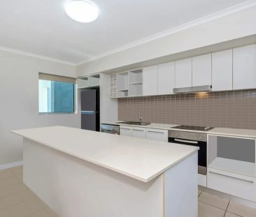 luxury Living in the Heart of Townsville - Photo 5