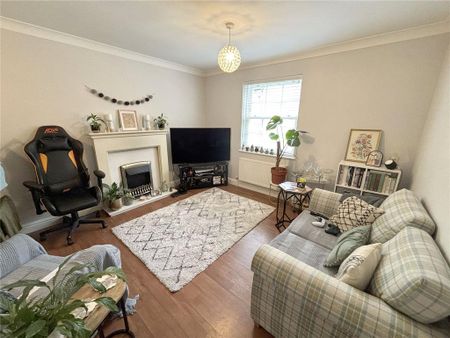 2 bedroom apartment to rent - Photo 2