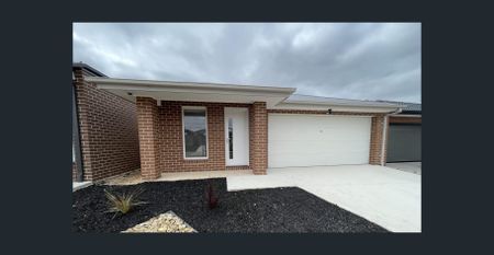 Modern Family Home with Stunning Features - Photo 5