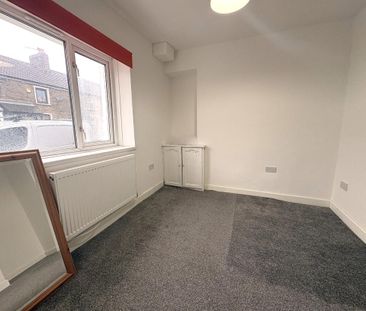 Old Park Terrace, Treforest, Pontypridd - Photo 2