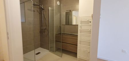 Location Appartement 4 pièces 89m² - Photo 5