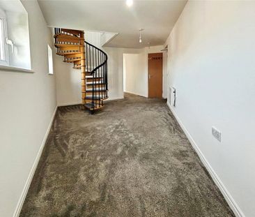 3 bedroom apartment to rent - Photo 4