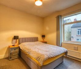 2 BEDROOM House - Mid Terrace - Photo 5