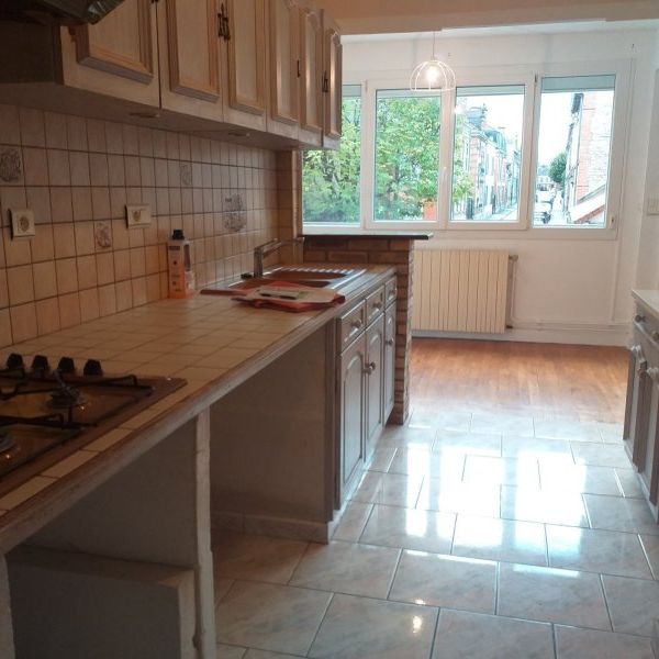 Location Appartement 3 pièces 65m² TROYES 10000 - Photo 1
