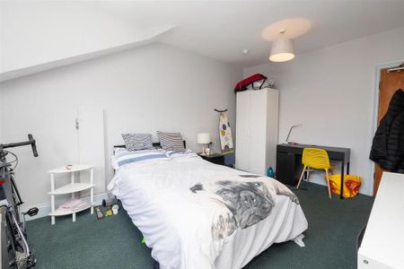 House share to rent - Photo 4