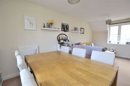 Cannon Corner, Brockworth, Gloucester, GL3 - Photo 3