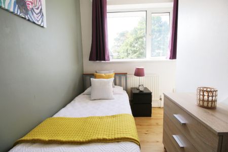 Staunton Court, Lincoln, Lincolnsire, LN1 1TN - Photo 4