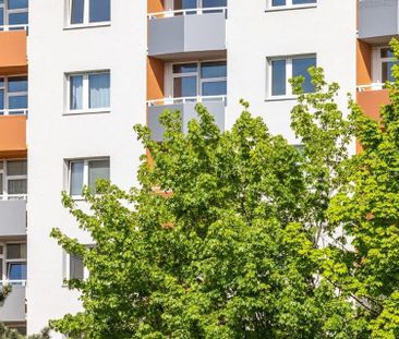 Amalie-Dietrich-Platz 9, 01169 Dresden OT Gorbitz-Süd - Photo 2