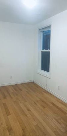 629-3 bedroom for rent-2nd floor - Photo 1