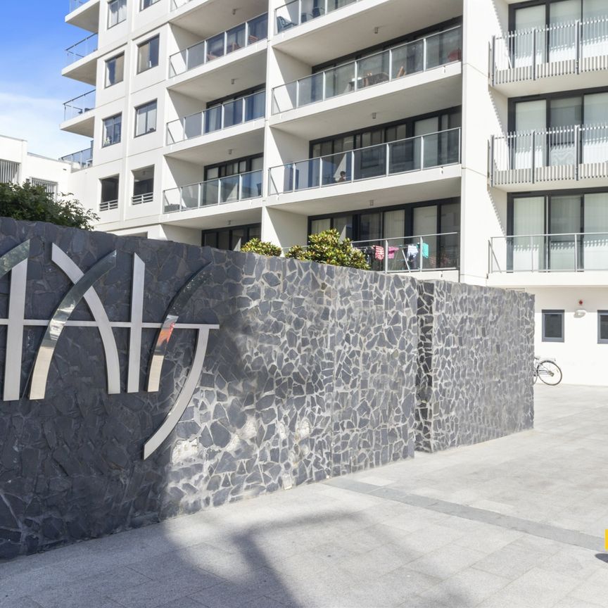 Great Apartment in a Prime Location - Photo 1