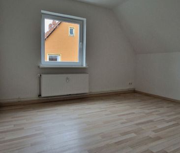 Helle 2-Zimmerdachgeschosswohnung - Photo 4