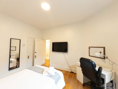 2075 Av. Lincoln, Montréal (Ville-Marie), QC H3H - Photo 3