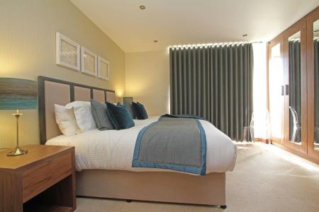 Tarnbrook Court, Holbein Place, Chelsea, London SW3 - Photo 5