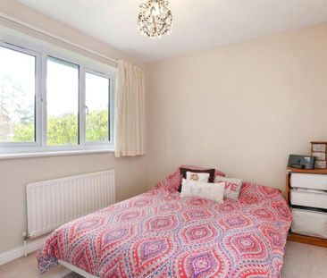 4 bedroom detached house to rent - Photo 5