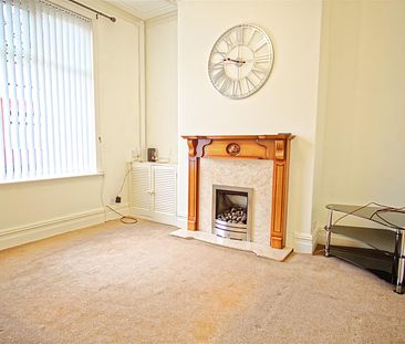 3-Bed Terraced House to Let on Colenso Road, Preston - Photo 3