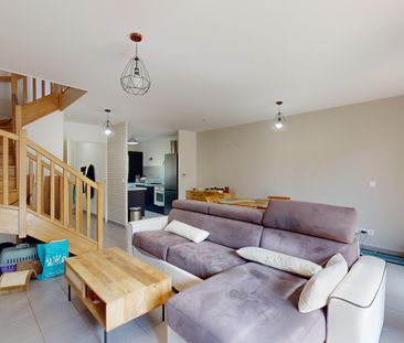 Location Maison 3 pièces 79m² LONGVIC 21600 - Photo 2