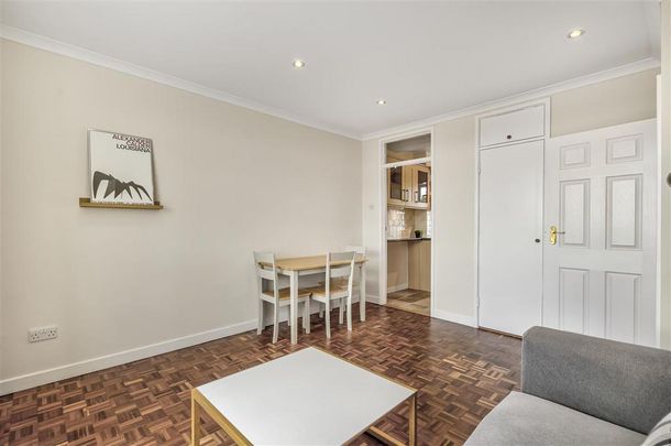 1 bedroom flat to rent - Photo 1