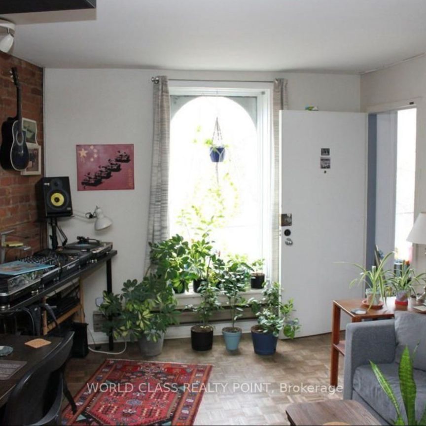 For Lease - 364 King Street Unit# Unit 3, Toronto, Ontario - Photo 1