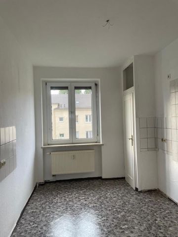 Teilsanierte Wohnung in Leipzig-Marienbrunn! - Foto 4