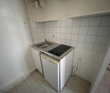 Location Appartement 1 pièce 17m² ROUEN 76000 - Photo 3