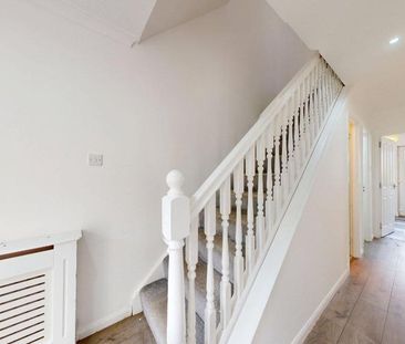 5 bedroom semi-detached house to rent - Photo 1