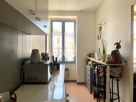 A LOUER - APPARTEMENT T2 - RENAISON - Photo 4