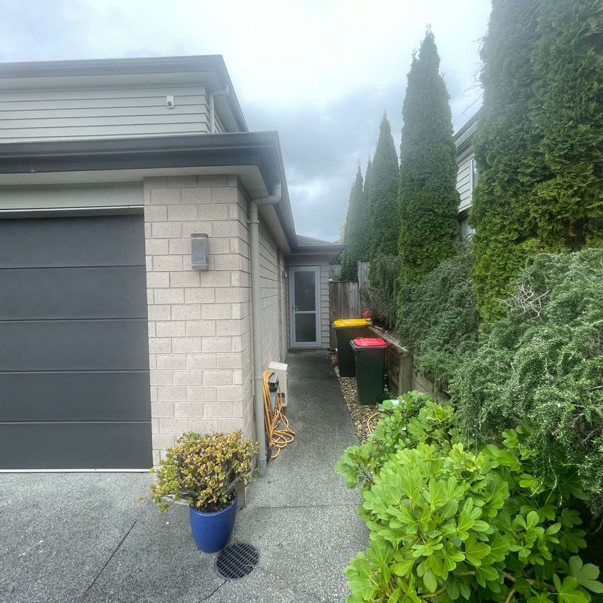 Granny Flat Close to Amenities - Photo 1