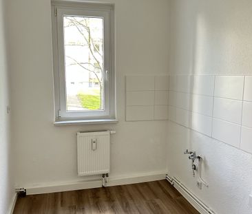 "Deine Gute Adresse" 3-Raumwohnung im EG mit Balkon! - Photo 1