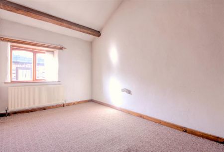 2 bedroom terraced house to rent - Photo 4