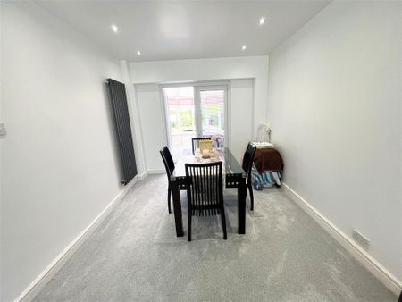 3 bedroom house to rent - Photo 5