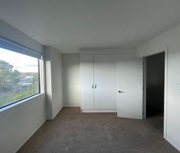Manurewa - Photo 4