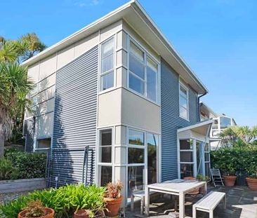 Classic Design – Contemporary Comfort - Photo 3