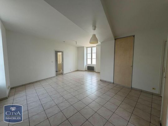 Location Appartement 2 pièces 56m² POITIERS 86000 - Photo 1