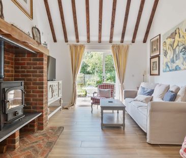 3 bedroom detached bungalow to rent - Photo 4