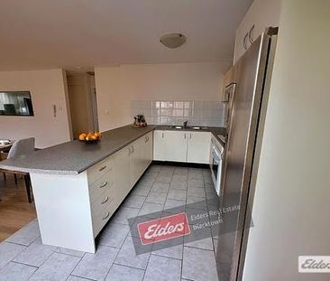 Well-positioned apartment in the heart of blacktown - Photo 3