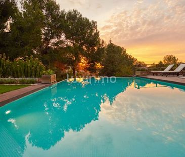 Bohemian Villa in a Tranquil Natural Setting - Photo 5