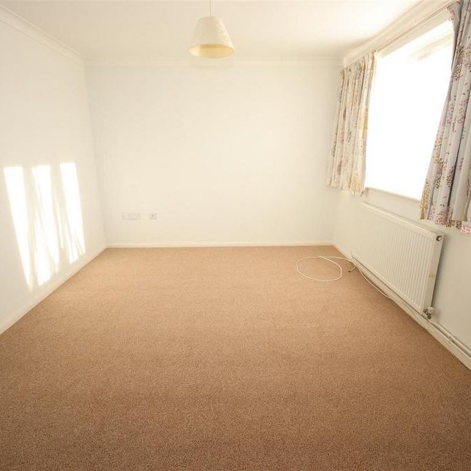 2 bedroom maisonette to rent - Photo 1