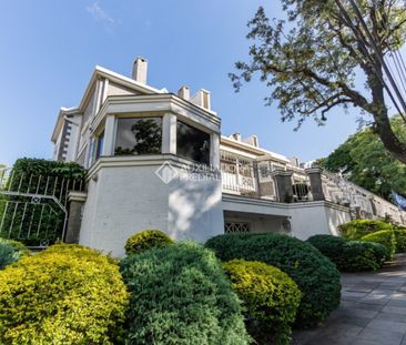 Casa em Condomínio com 4 quartos e 480m² para alugar em Petrópolis,... - Photo 1