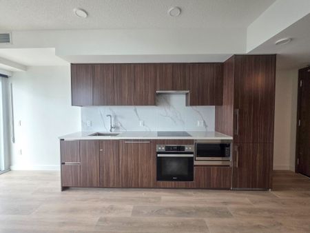 For Lease - 3 Concord Cityplace Way Unit# 3312, Toronto, Ontario - Photo 4