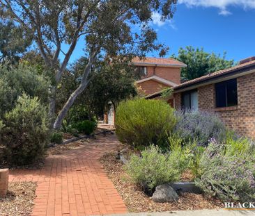 23 Girdlestone Crescent, Calwell ACT 2905 - House For Rent | Domain - Photo 3